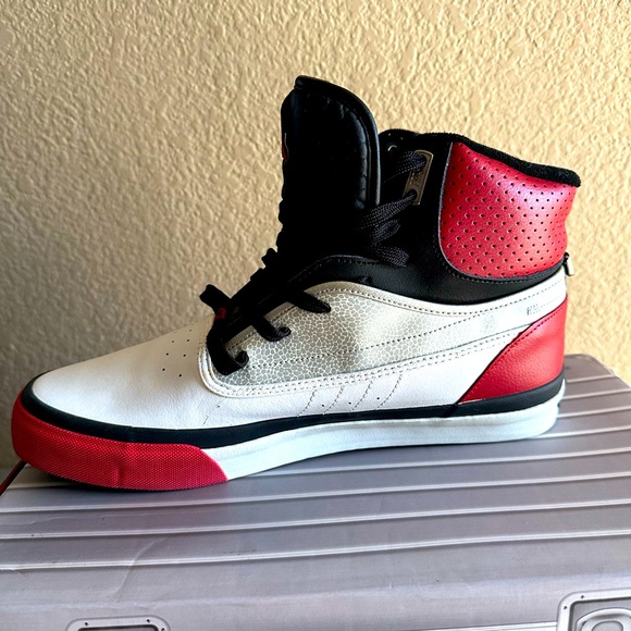 Famous Stars and Straps Future High Tops - Picture 4 of 7